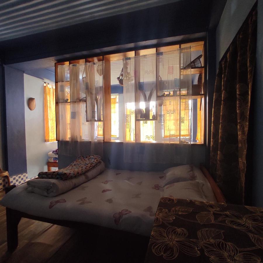 D Cloud Guesthouse Черапунджи Екстериор снимка