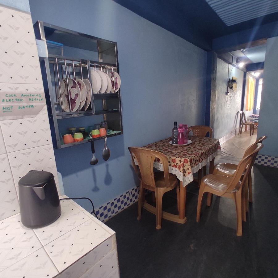 D Cloud Guesthouse Черапунджи Екстериор снимка