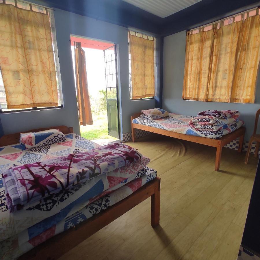 D Cloud Guesthouse Черапунджи Екстериор снимка